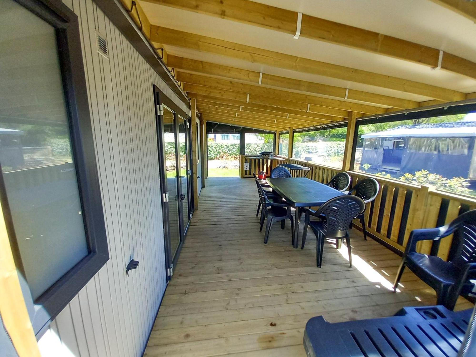 Camping Les Brillas Les Moutiers Exterior foto